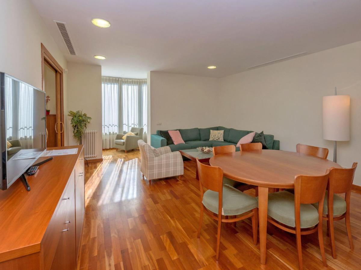 Plaza Catalunya-rda-universidad By Interhome Appartement Barcelone
