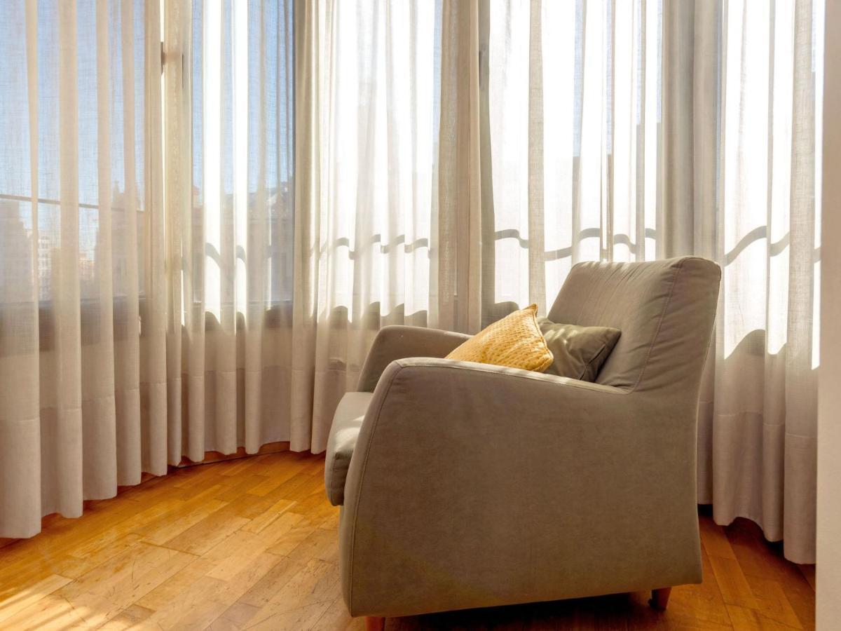 Plaza Catalunya-rda-universidad By Interhome Barcelone
